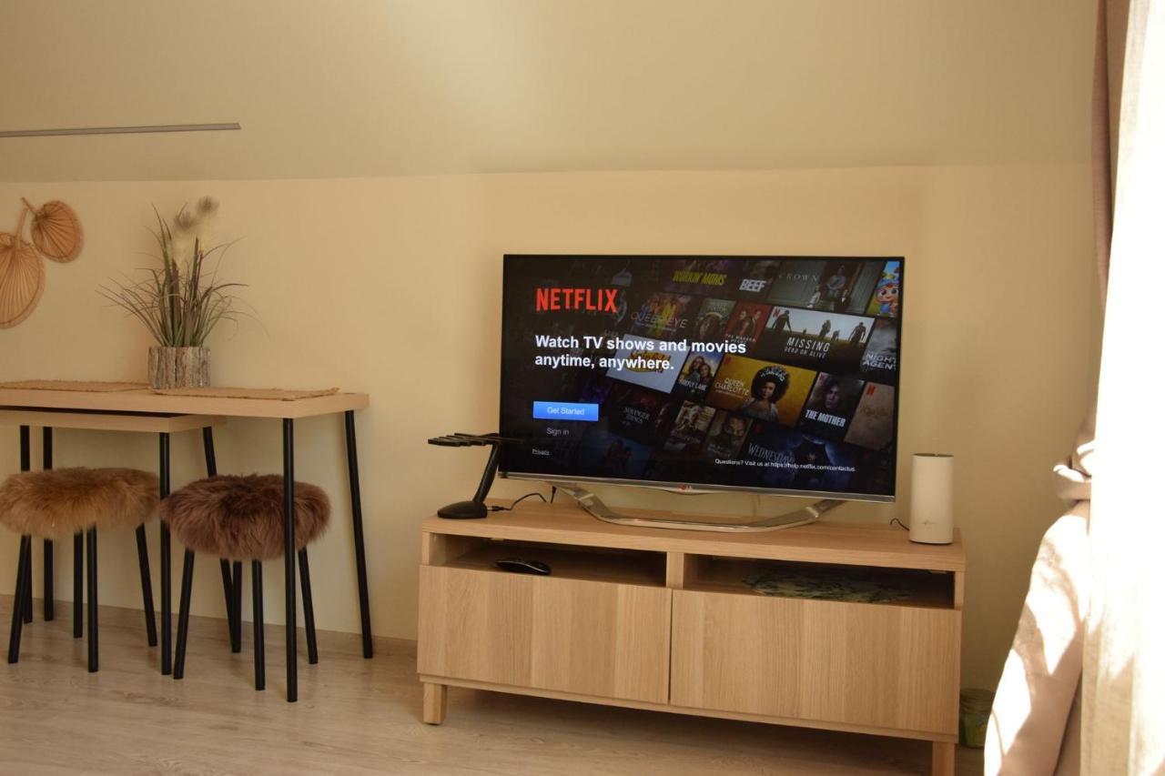 A&J Apartments Klaipeda Ngoại thất bức ảnh