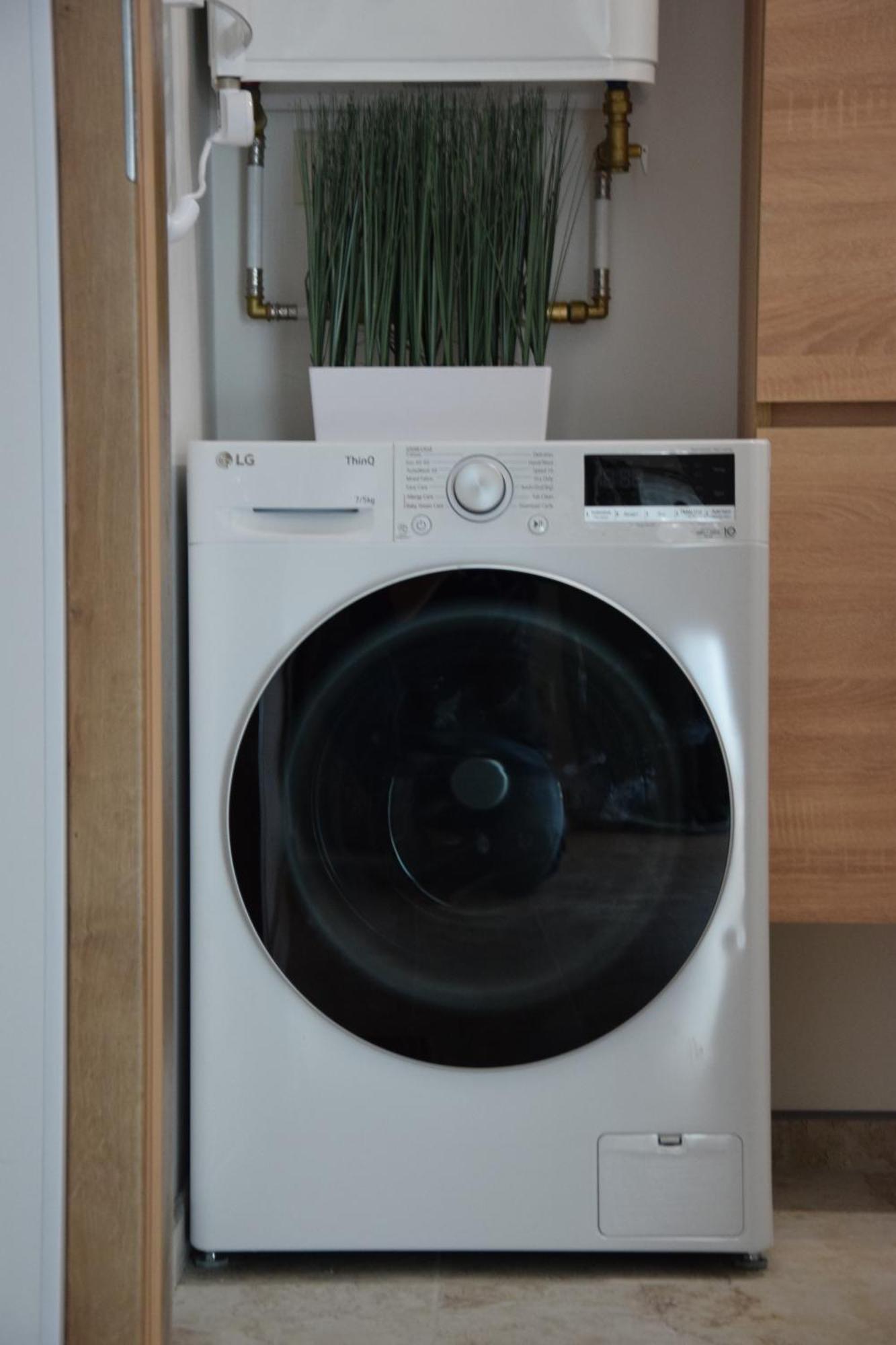 A&J Apartments Klaipeda Ngoại thất bức ảnh